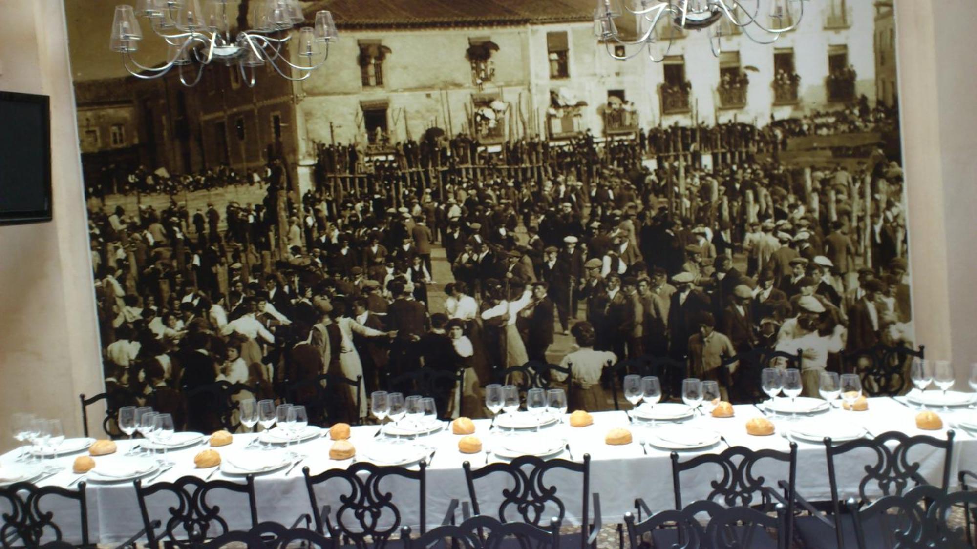 Posada Real Los Cinco Linajes Arévalo Exterior foto
